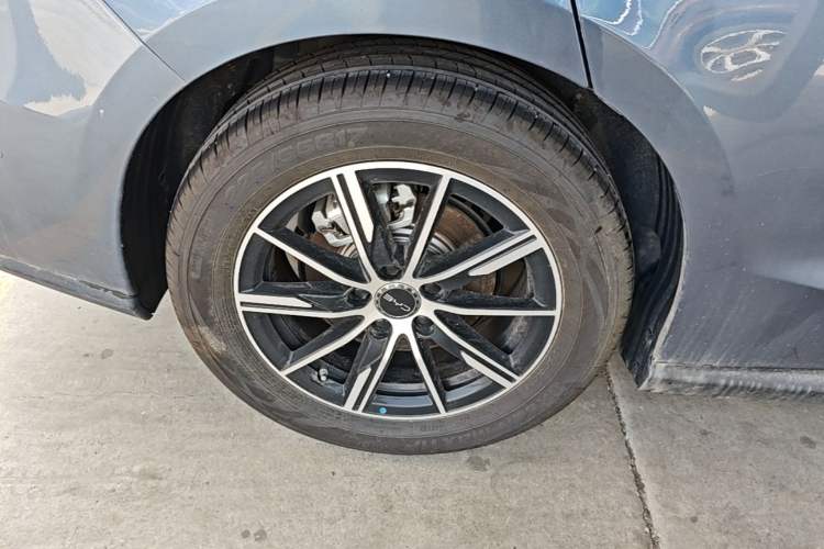Used BYD Seal 06 DM-i Touring 2025 DM-i 80KM Prestigious Edition Right Rear Wheel Hub