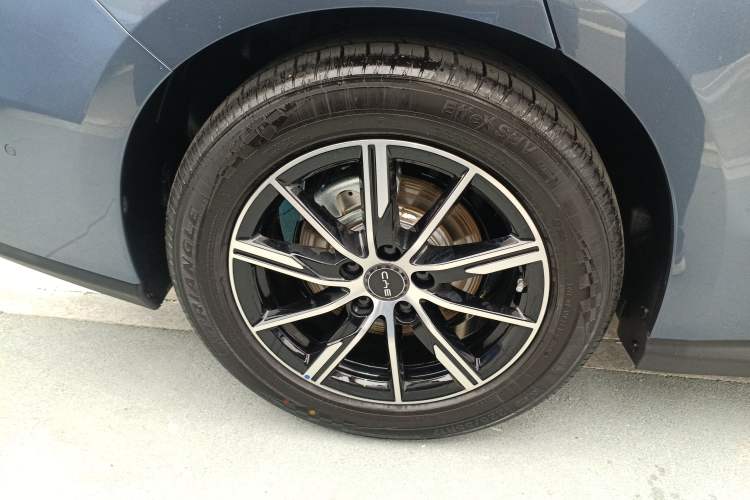 Used BYD Seal 06 DM-i Touring 2025 Model DM-i 150KM Deluxe Right Rear Wheel Hub