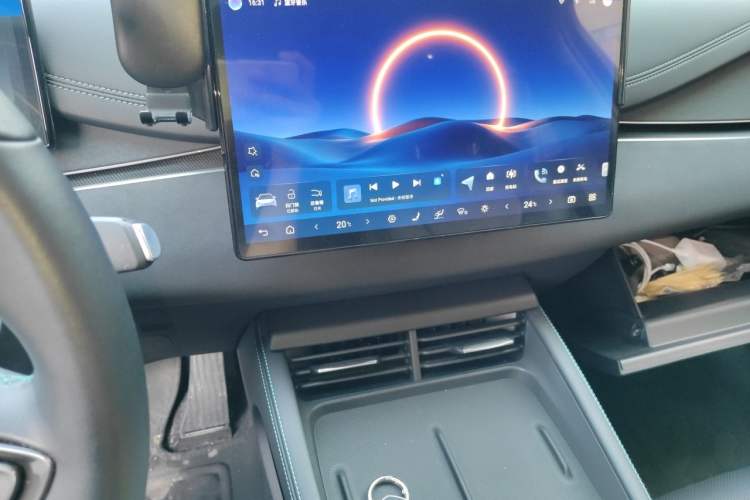 Used BYD Seal 06 DM-i Touring 2025 Model DM-i 150KM Deluxe Audio And AC Panel