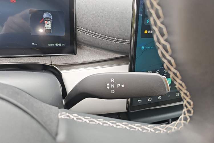 Used BYD Seal 06 DM-i Touring 2025 DM-i Touring High-End Model Gear Lever