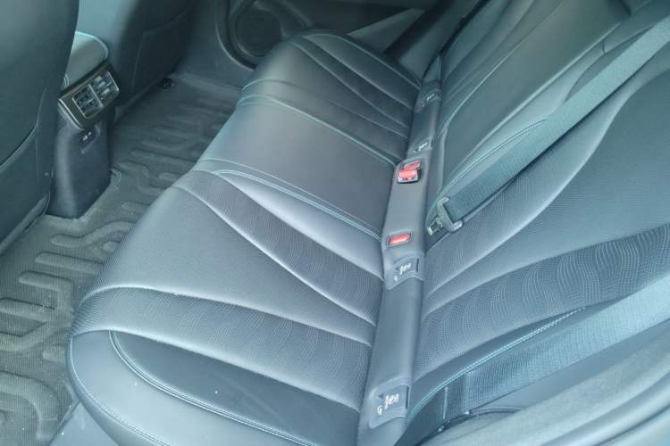Used BYD Seal 06 DM-i Touring 2025 Model DM-i 150KM Deluxe Left Rear Seat
