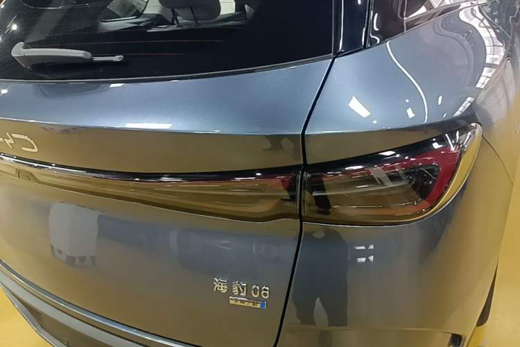 Used BYD Seal 06 DM-i Touring 2025 DM-i Touring High-End Model Right Rear Taillight