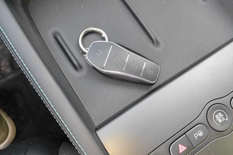 Used BYD Seal 06 DM-i Touring 2025 Model DM-i 150KM Deluxe Vehicle Key