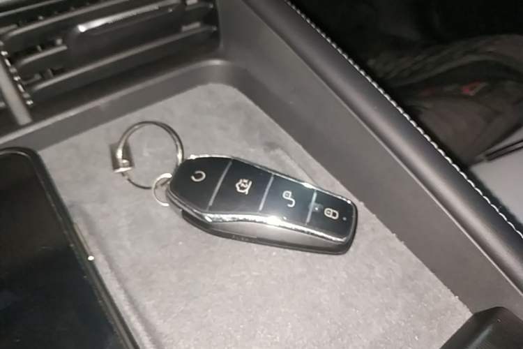 Used BYD Seal 06 DM-i Touring 2025 DM-i Touring High-End Model Interior 1