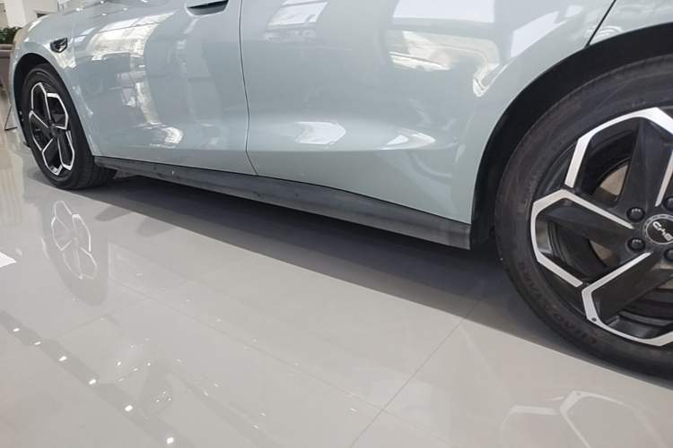 Used BYD Seal 06 DM-i Touring 2025 DM-i Touring High-End Model Left Side Sill