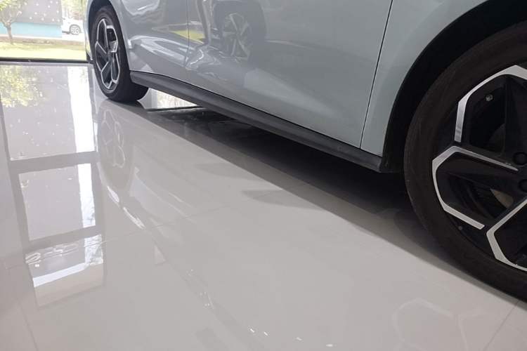 Used BYD Seal 06 DM-i Touring 2025 DM-i Touring High-End Model Right Side Sill