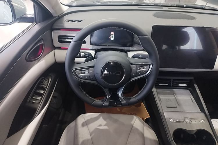 Used BYD Seal 06 DM-i Touring 2025 DM-i Touring High-End Model Steering Wheel