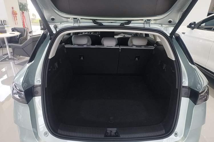 Used BYD Seal 06 DM-i Touring 2025 DM-i Touring High-End Model Trunk