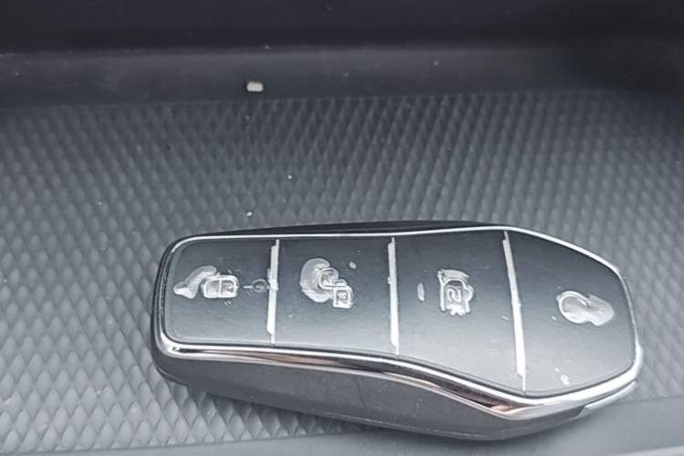 Used BYD Seal 06 DM-i Touring 2025 DM-i Touring High-End Model Interior 1