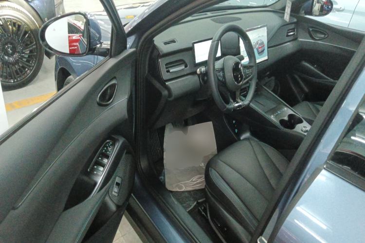 Used BYD Seal 06 DM-i Touring 2025 Model DM-i 150KM Deluxe Interior 3