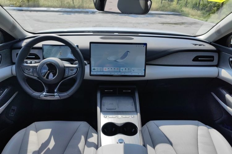 Used BYD Seal 06 DM-i Touring 2025 DM-i Touring High-End Model Audio And AC Panel