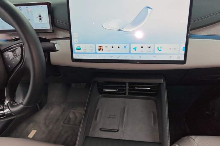 Used BYD Seal 06 DM-i Touring 2025 DM-i Touring High-End Model Audio And AC Panel