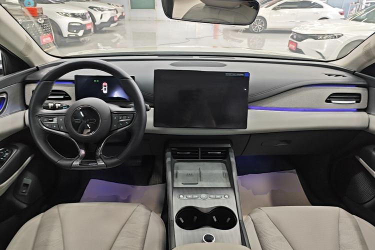 Used BYD Seal 06 DM-i Touring 2025 DM-i Touring High-End Model Center Console