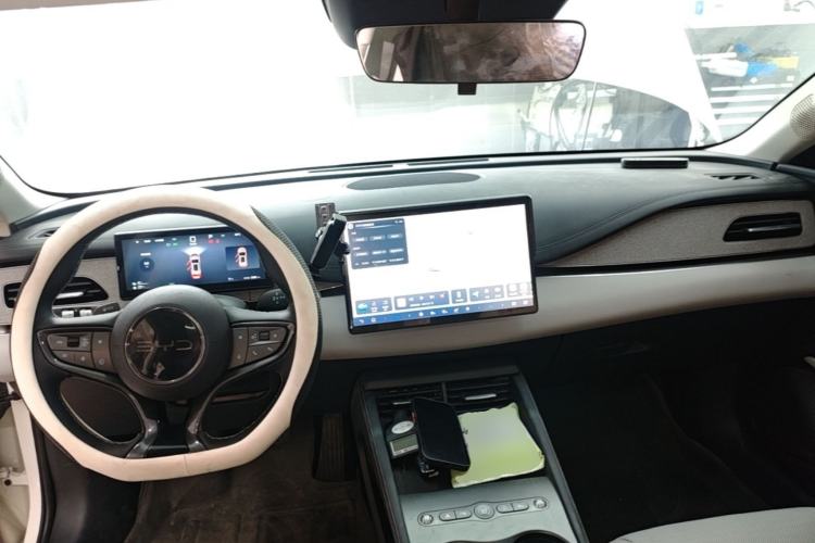 Used BYD Seal 06 DM-i Touring 2025 Model DM-i 150KM Deluxe Center Console