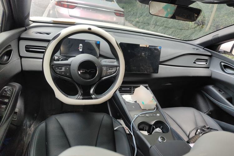 Used BYD Seal 06 DM-i Touring 2025 DM-i 80KM Prestigious Edition Center Console