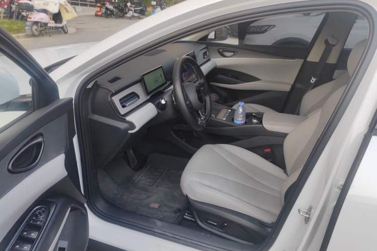 Used BYD Seal 06 DM-i Touring 2025 DM-i 80KM Prestigious Edition Driver Seat