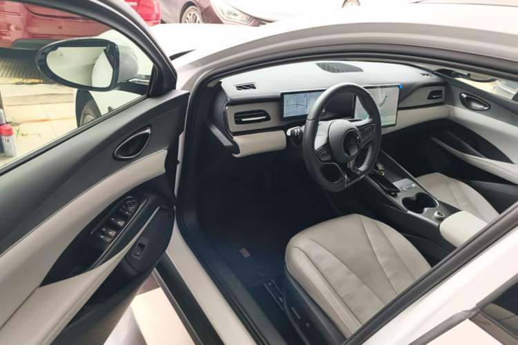 Used BYD Seal 06 DM-i Touring 2025 DM-i 80KM Prestigious Edition Driver Seat