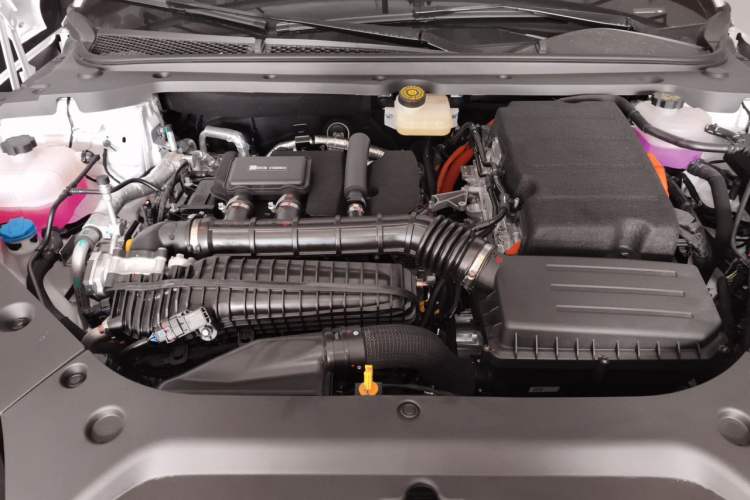 Used BYD Seal 06 DM-i Touring 2025 DM-i Touring High-End Model Engine Bay