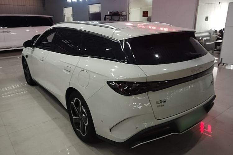 Used BYD Seal 06 DM-i Touring 2025 DM-i Touring High-End Model Exterior 2
