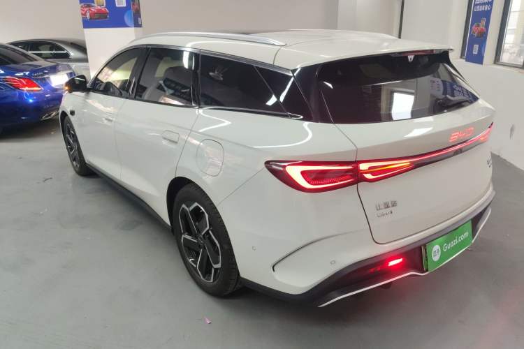 Used BYD Seal 06 DM-i Touring 2025 DM-i Touring High-End Model Exterior 3