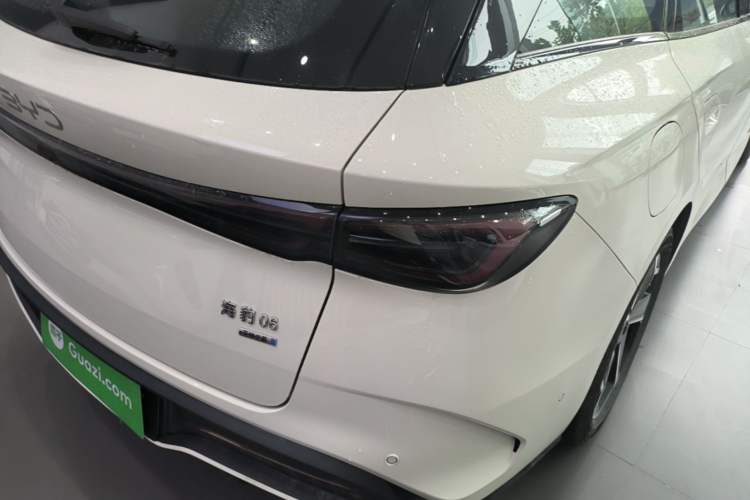 Used BYD Seal 06 DM-i Touring 2025 DM-i Touring High-End Model Exterior 3