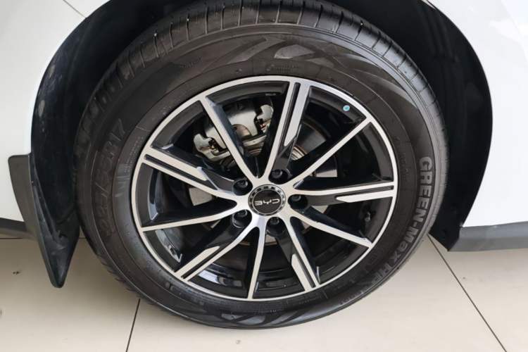 Used BYD Seal 06 DM-i Touring 2025 DM-i 80KM Prestigious Edition Exterior 5