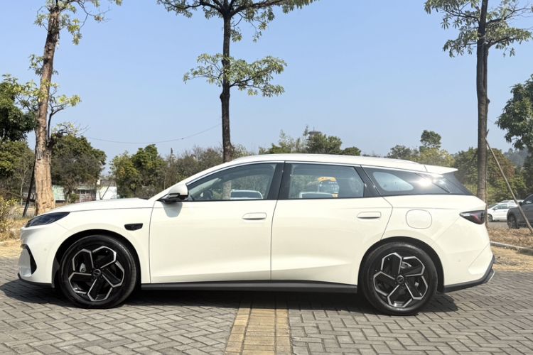 Used BYD Seal 06 DM-i Touring 2025 DM-i Touring High-End Model Exterior 6