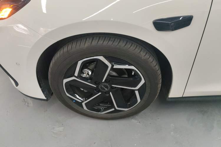 Used BYD Seal 06 DM-i Touring 2025 DM-i Touring High-End Model Exterior 7