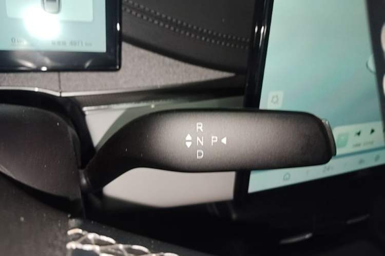 Used BYD Seal 06 DM-i Touring 2025 DM-i Touring High-End Model Gear Lever