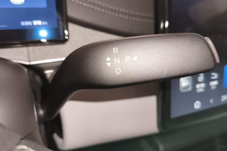 Used BYD Seal 06 DM-i Touring 2025 DM-i Touring High-End Model Gear Lever