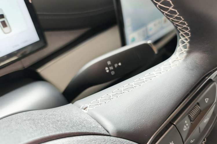 Used BYD Seal 06 DM-i Touring 2025 DM-i 80KM Prestigious Edition Gear Lever