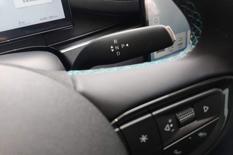 Used BYD Seal 06 DM-i Touring 2025 DM-i Touring High-End Model Gear Lever