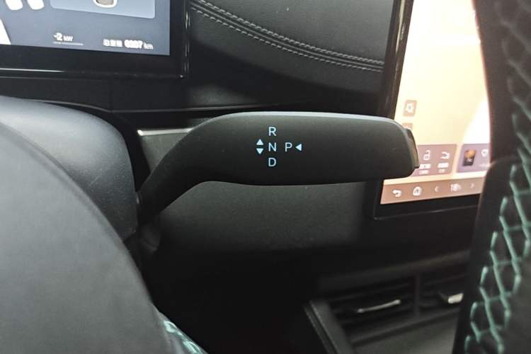 Used BYD Seal 06 DM-i Touring 2025 DM-i 80KM Prestigious Edition Gear Lever