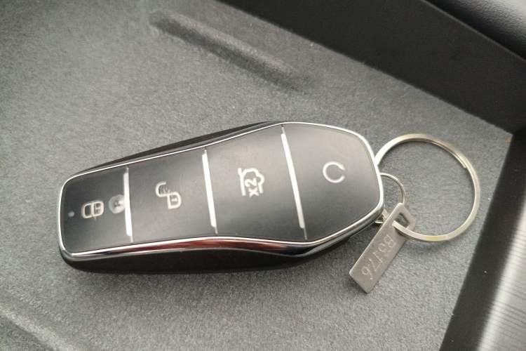 Used BYD Seal 06 DM-i Touring 2025 DM-i Touring High-End Model Interior 1
