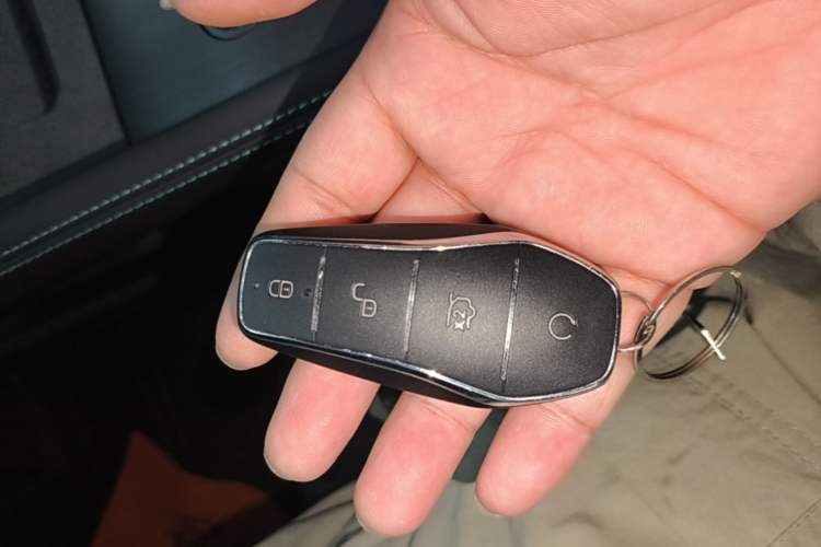Used BYD Seal 06 DM-i Touring 2025 DM-i Touring High-End Model Interior 1