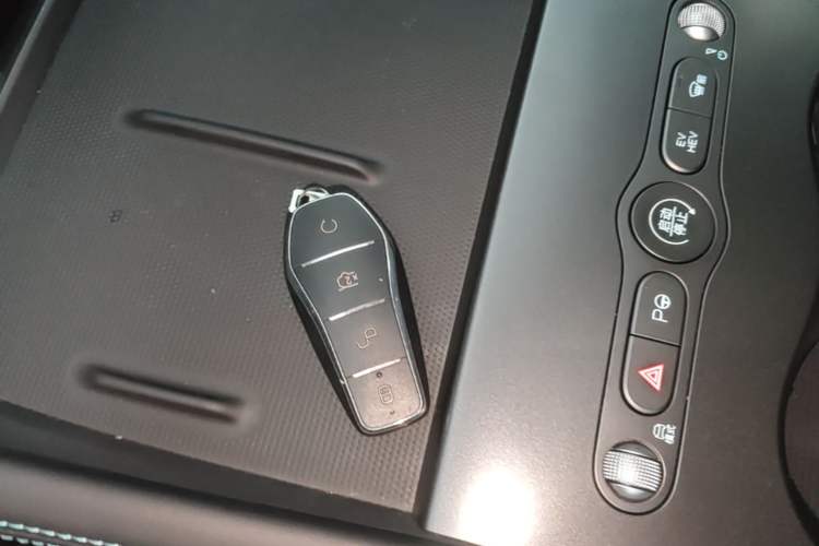 Used BYD Seal 06 DM-i Touring 2025 DM-i 80KM Prestigious Edition Interior 1