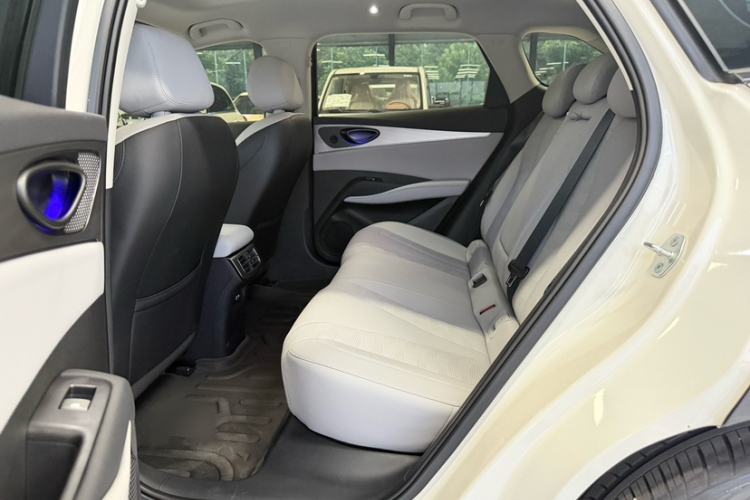 Used BYD Seal 06 DM-i Touring 2025 DM-i Touring High-End Model Interior 3