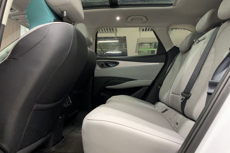 Used BYD Seal 06 DM-i Touring 2025 DM-i Touring High-End Model Interior 5