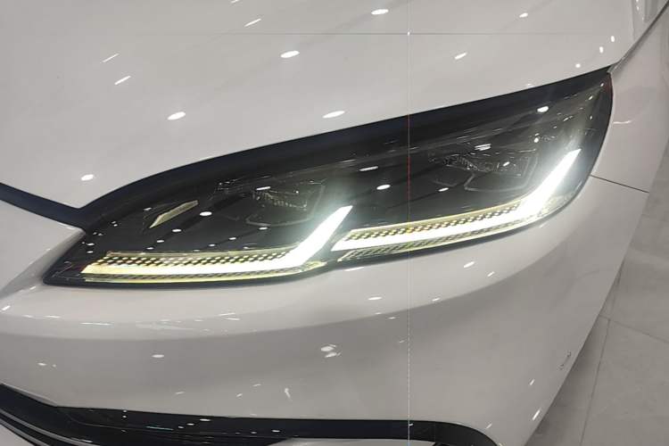 Used BYD Seal 06 DM-i Touring 2025 DM-i Touring High-End Model Left Front Headlight