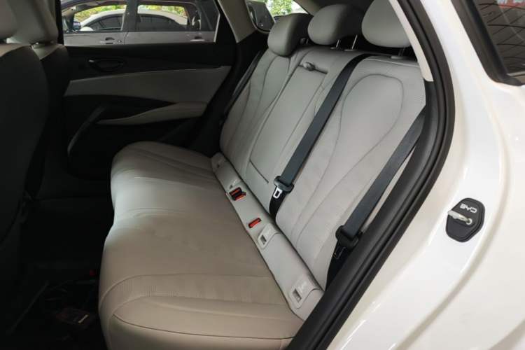 Used BYD Seal 06 DM-i Touring 2025 DM-i 80KM Prestigious Edition Left Rear Seat