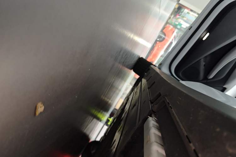 Used BYD Seal 06 DM-i Touring 2025 DM-i Touring High-End Model Left Side Sill