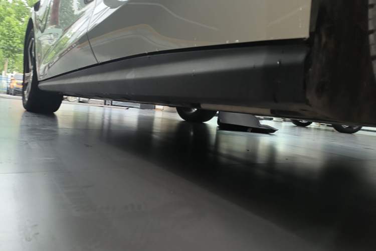 Used BYD Seal 06 DM-i Touring 2025 DM-i Touring High-End Model Left Side Sill