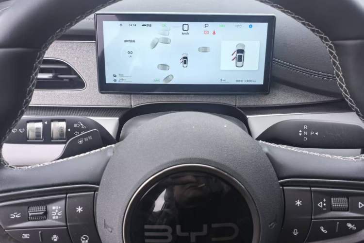 Used BYD Seal 06 DM-i Touring 2025 DM-i 80KM Prestigious Edition Odometer Close Up