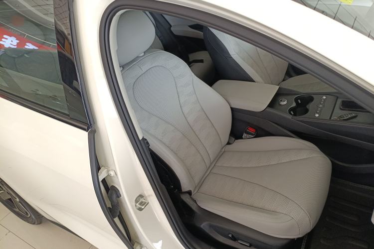Used BYD Seal 06 DM-i Touring 2025 DM-i Touring High-End Model Right Front Seat
