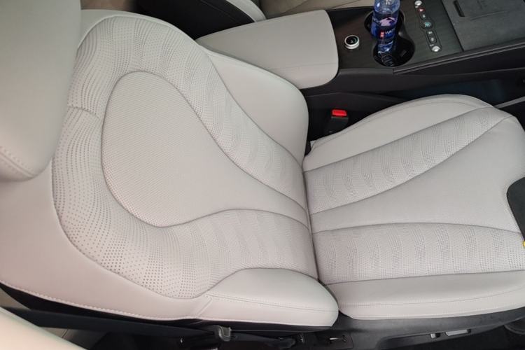 Used BYD Seal 06 DM-i Touring 2025 DM-i Touring High-End Model Right Front Seat