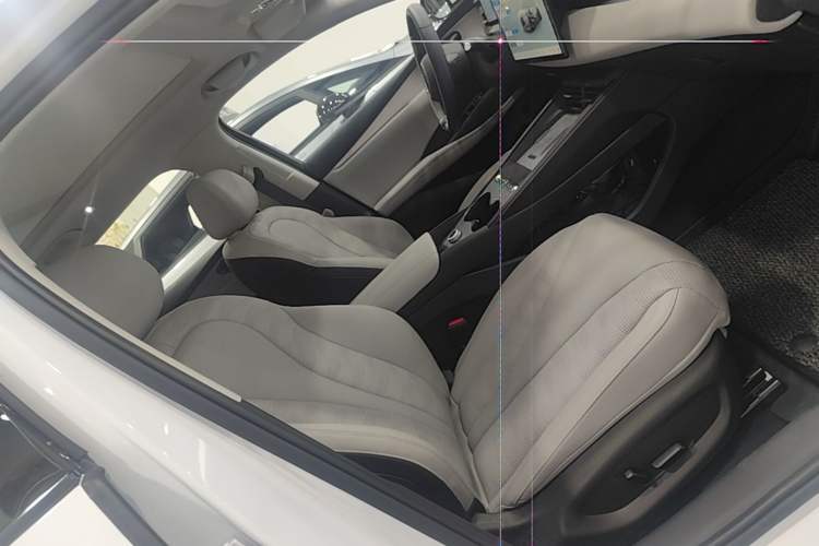 Used BYD Seal 06 DM-i Touring 2025 DM-i Touring High-End Model Right Front Seat