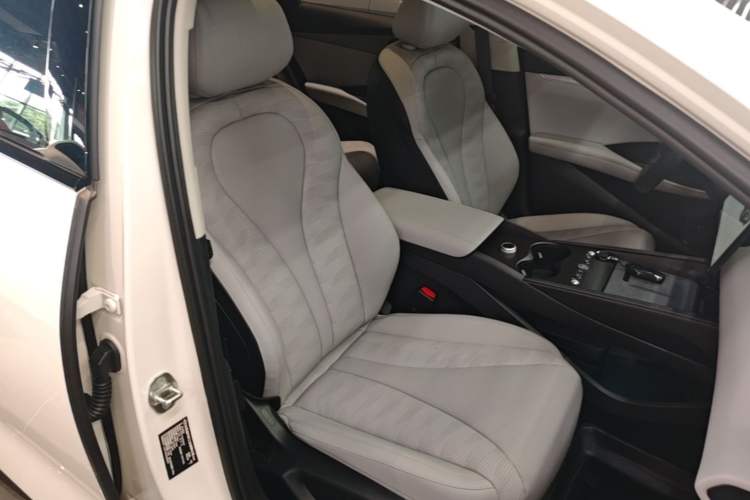 Used BYD Seal 06 DM-i Touring 2025 DM-i Touring High-End Model Right Front Seat