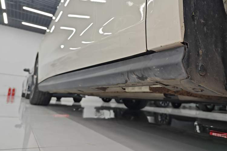 Used BYD Seal 06 DM-i Touring 2025 DM-i Touring High-End Model Right Side Sill