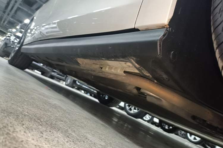 Used BYD Seal 06 DM-i Touring 2025 DM-i Touring High-End Model Right Side Sill
