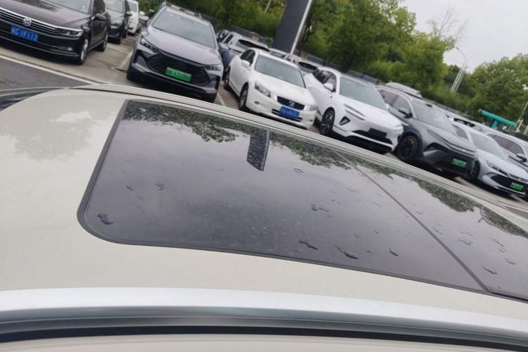 Used BYD Seal 06 DM-i Touring 2025 DM-i Touring High-End Model Roof